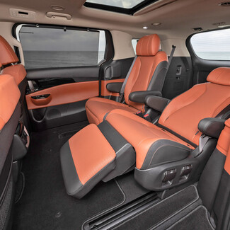 Ворсовые коврики на KIA Carnival IV 7 мест с оттоманками 2020 - 2025 в Таганроге