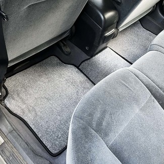 Ворсовые коврики на Nissan Primera (P12) 2001 - 2008 в Таганроге