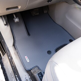 Ворсовые коврики на KIA Carnival III 7 мест 2014&nbsp;-&nbsp;2021 в Таганроге