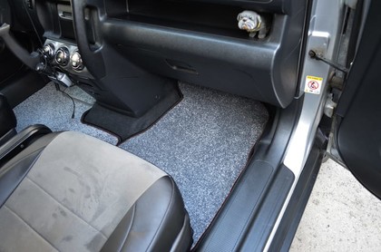 Ворсовые коврики на Honda CR-V II 2001 - 2006 в Таганроге