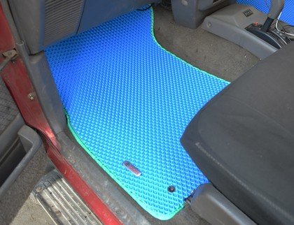 Ворсовые коврики на Toyota Hilux Surf II 1989 - 1995 в Таганроге