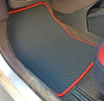 Коврики на Toyota iQ 2008 - 2016 в Таганроге