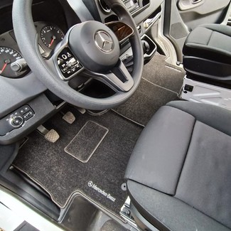 Ворсовые коврики на Mercedes Sprinter (W907/W910) 2018 - 2025 в Таганроге