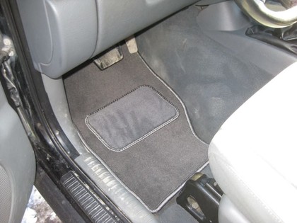 Ворсовые коврики на Jeep Cherokee (KJ) 2001 - 2007 в Таганроге