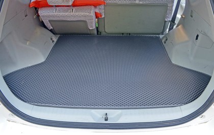 Коврики на Toyota Prius Alpha 2011 - 2021 в Таганроге