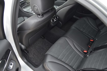 Ворсовые коврики на Mercedes C (W205) 2014 - 2023 в Таганроге