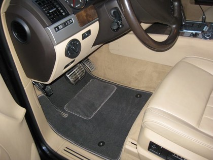 Ворсовые коврики на Volkswagen Touareg I 2002 - 2010 в Таганроге