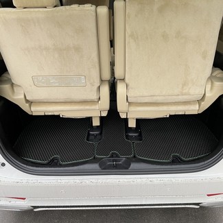 Ворсовые коврики на Toyota Vellfire (H30) 2015 - 2023 в Таганроге