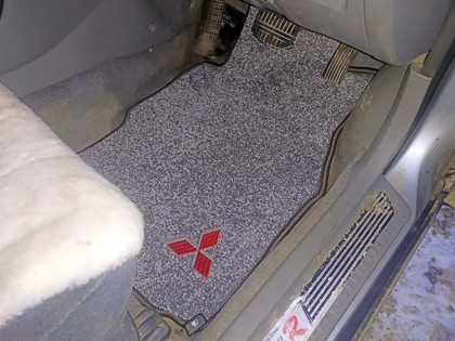 Ворсовые коврики на Mitsubishi Galant VIII 1996 - 2005 в Таганроге