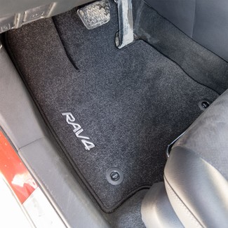 Ворсовые коврики на Toyota Rav4 V 2018 - 2025 в Таганроге