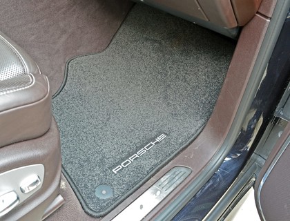 Ворсовые коврики на Porsche Cayenne II 2010 - 2018 в Таганроге