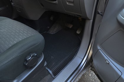 Ворсовые коврики на Toyota Noah (R60) 2001 - 2007 в Таганроге