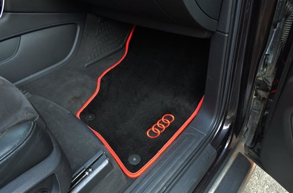 Ворсовые коврики на Audi Q7 I 2005 - 2015 в Таганроге