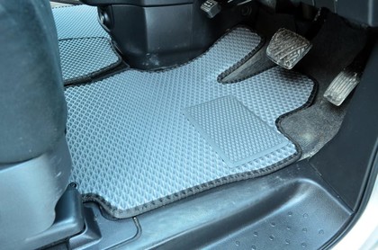 Ворсовые коврики на Nissan Serena (C27) 2016 - 2022 в Таганроге