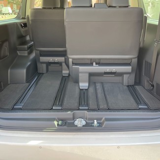 Ворсовые коврики на Toyota Hiace (H300) 2019 - 2025 в Таганроге