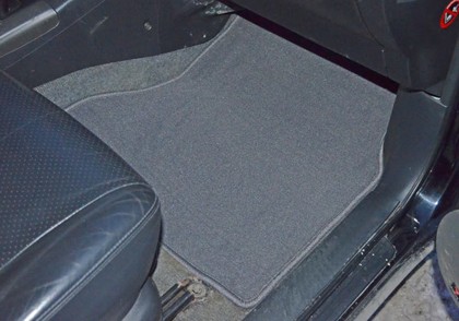 Ворсовые коврики на Toyota Rav4 II 2000 - 2006 в Таганроге