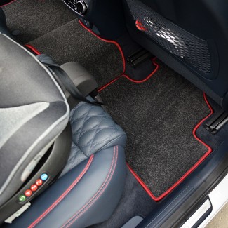 Ворсовые коврики на Genesis GV70 2020 - 2025 в Таганроге