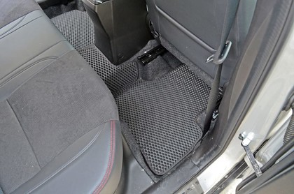 Ворсовые коврики на Suzuki Vitara 2014 - 2025 в Таганроге
