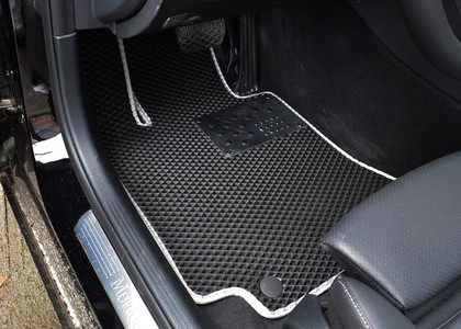 Ворсовые коврики на Mercedes C (W205) 2014 - 2023 в Таганроге