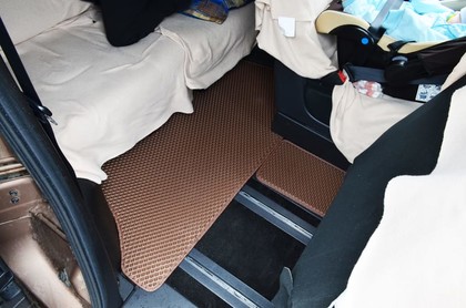 Ворсовые коврики на Nissan Serena (C27) 2016 - 2022 в Таганроге