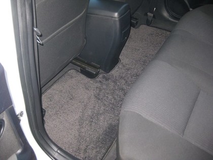 Ворсовые коврики на Toyota Avensis III 2009 - 2018 в Таганроге