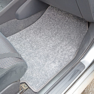 Ворсовые коврики на Nissan Tiida (C11) 2004 - 2014 в Таганроге