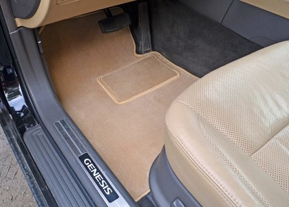 Ворсовые коврики на Hyundai Genesis I 2008 - 2014 в Таганроге