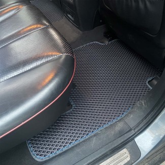 Ворсовые коврики на Hyundai Santa Fe II 2005 - 2012 в Таганроге