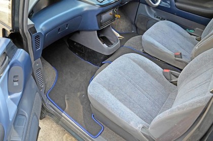 Коврики на Toyota Estima Emina (Lucida) 1990 - 2000 в Таганроге