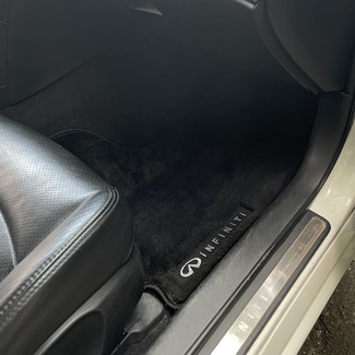 Ворсовые коврики на Infiniti Q60 I 2013 - 2016 в Таганроге