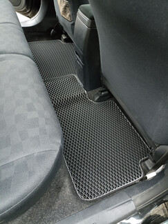 Коврики на Toyota Corolla Axio (E14) 2006&nbsp;-&nbsp;2012 в Таганроге