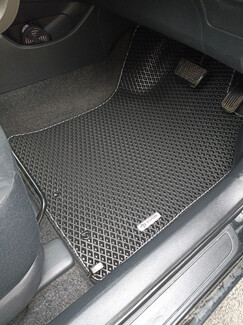 Коврики на Toyota Corolla Axio (E14) 2006&nbsp;-&nbsp;2012 в Таганроге