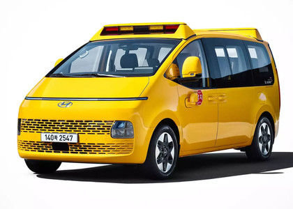 Ворсовые коврики на Hyundai Staria 9 мест 2021 - 2025 в Таганроге
