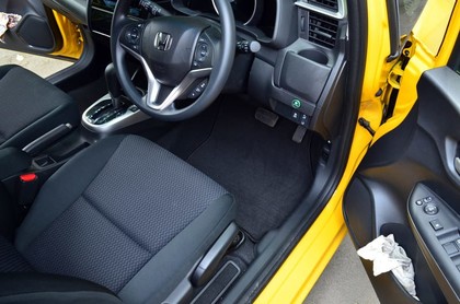 Ворсовые коврики на Honda Fit III 2013 - 2020 в Таганроге