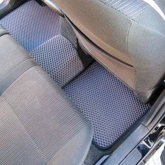 Ворсовые коврики на Toyota Allion II 2007 - 2021 в Таганроге