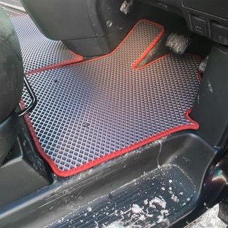 Ворсовые коврики на Toyota Vellfire (H20) 2008 - 2015 в Таганроге