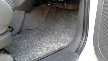 Ворсовые коврики на Toyota Hilux VII 2008 - 2015 в Таганроге