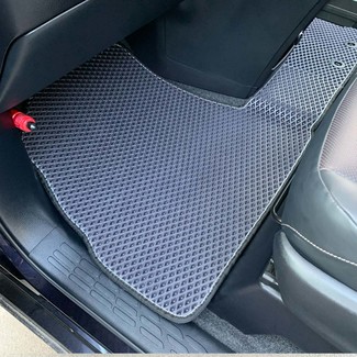 Ворсовые коврики на Toyota Esquire (R80) 2014 - 2021 в Таганроге