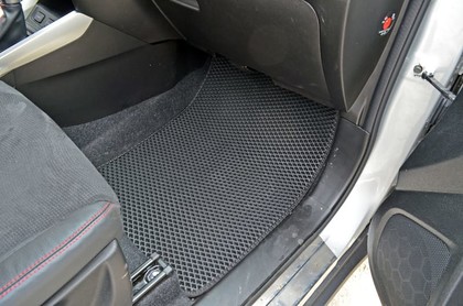 Ворсовые коврики на Suzuki Vitara 2014 - 2025 в Таганроге
