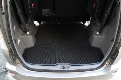 Ворсовые коврики на Toyota Noah (R60) 2001 - 2007 в Таганроге