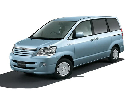 Ворсовые коврики на Toyota Noah (R60) 2001 - 2007 в Таганроге