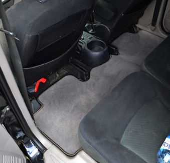 Ворсовые коврики на Mitsubishi Grandis 2003 - 2009 в Таганроге