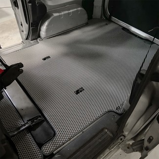 Ворсовые коврики на Mitsubishi Delica D:3 2011 - 2019 в Таганроге