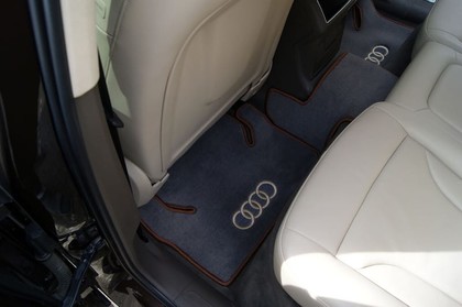 Ворсовые коврики на Audi Q5 I 2008 - 2017 в Таганроге