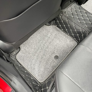 Коврики на Toyota Camry (XV70) 2017 - 2024 в Таганроге