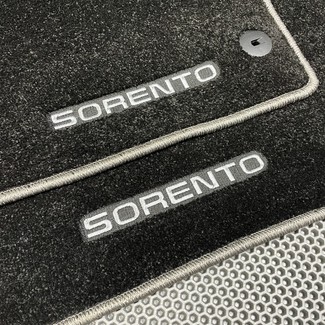 Ворсовые коврики на KIA Sorento II рестайлинг 2012 - 2021 в Таганроге