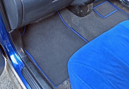 Ворсовые коврики на Toyota Bb I 2000 - 2005 в Таганроге