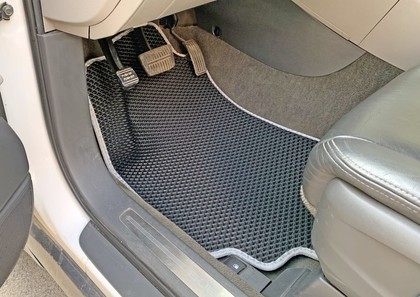 Ворсовые коврики на Subaru Tribeca 2005 - 2014 в Таганроге