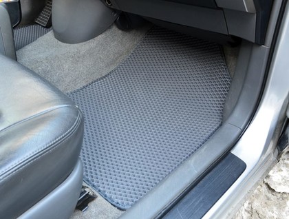 Ворсовые коврики на Toyota Prius (20) 2004 - 2009 в Таганроге