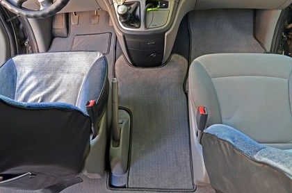 Ворсовые коврики на Hyundai H1 II 2007 - 2022 в Таганроге